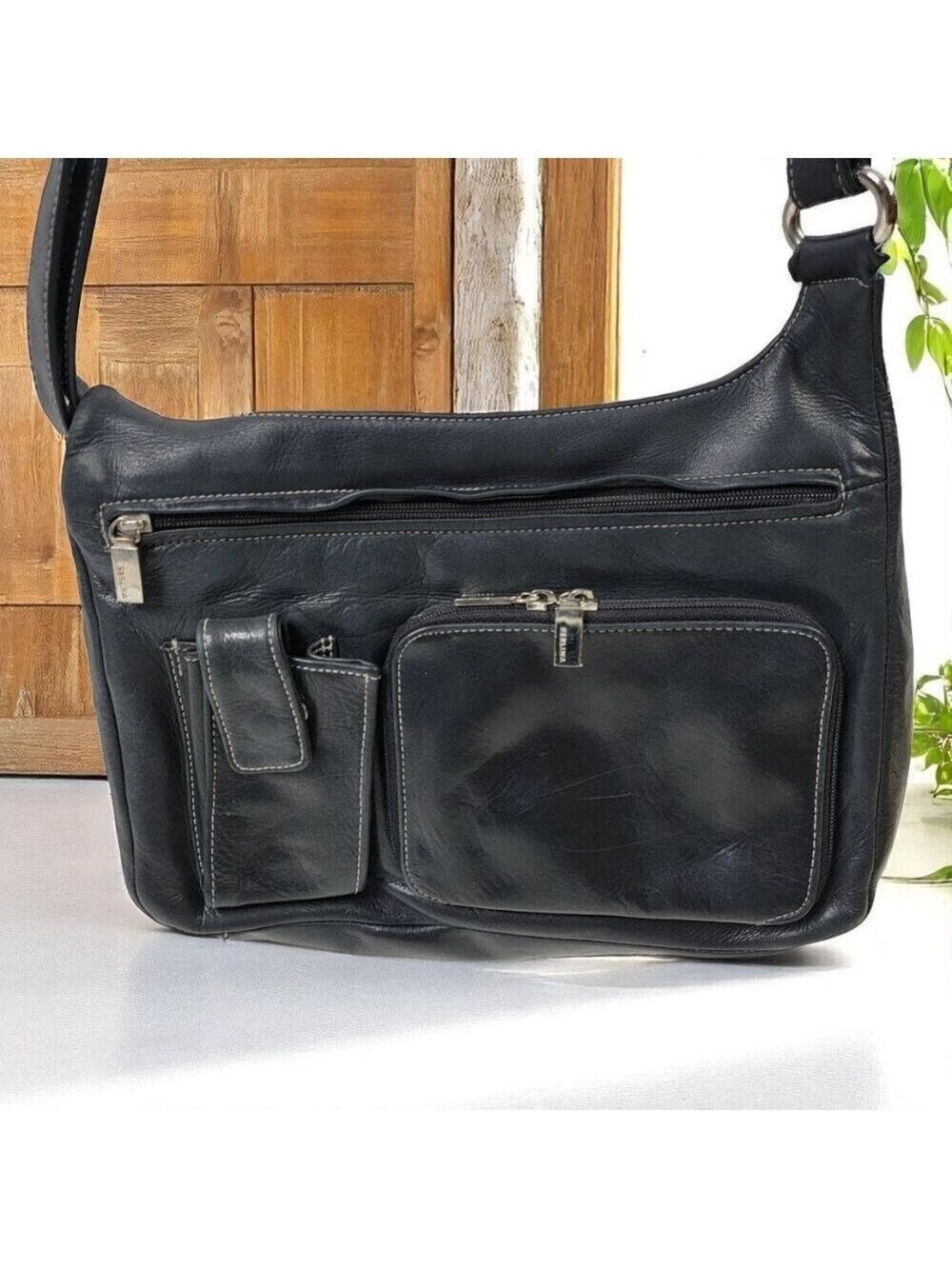 Vintage Perlina Black Leather Crossbody Bag with Organizer Pockets